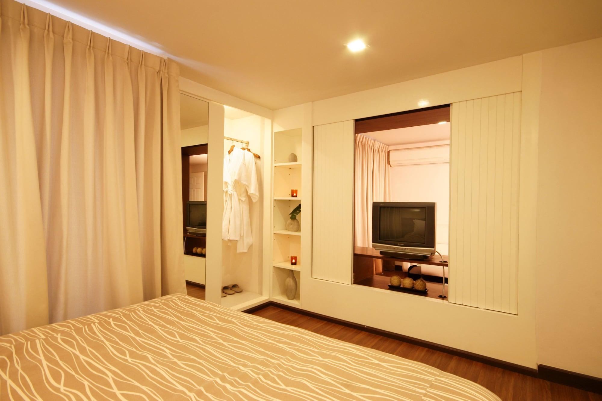 I Residence Hotel Sathorn Бангкок Экстерьер фото
