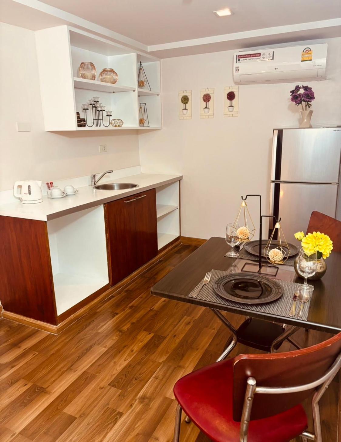 I Residence Hotel Sathorn Бангкок Экстерьер фото